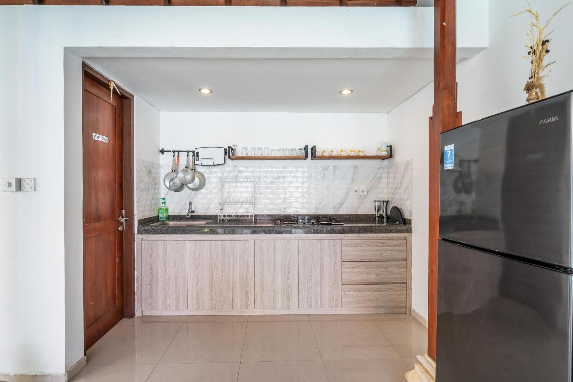 4-Bedroom Pool Villa Near Seminyak Center Zewnętrze zdjęcie