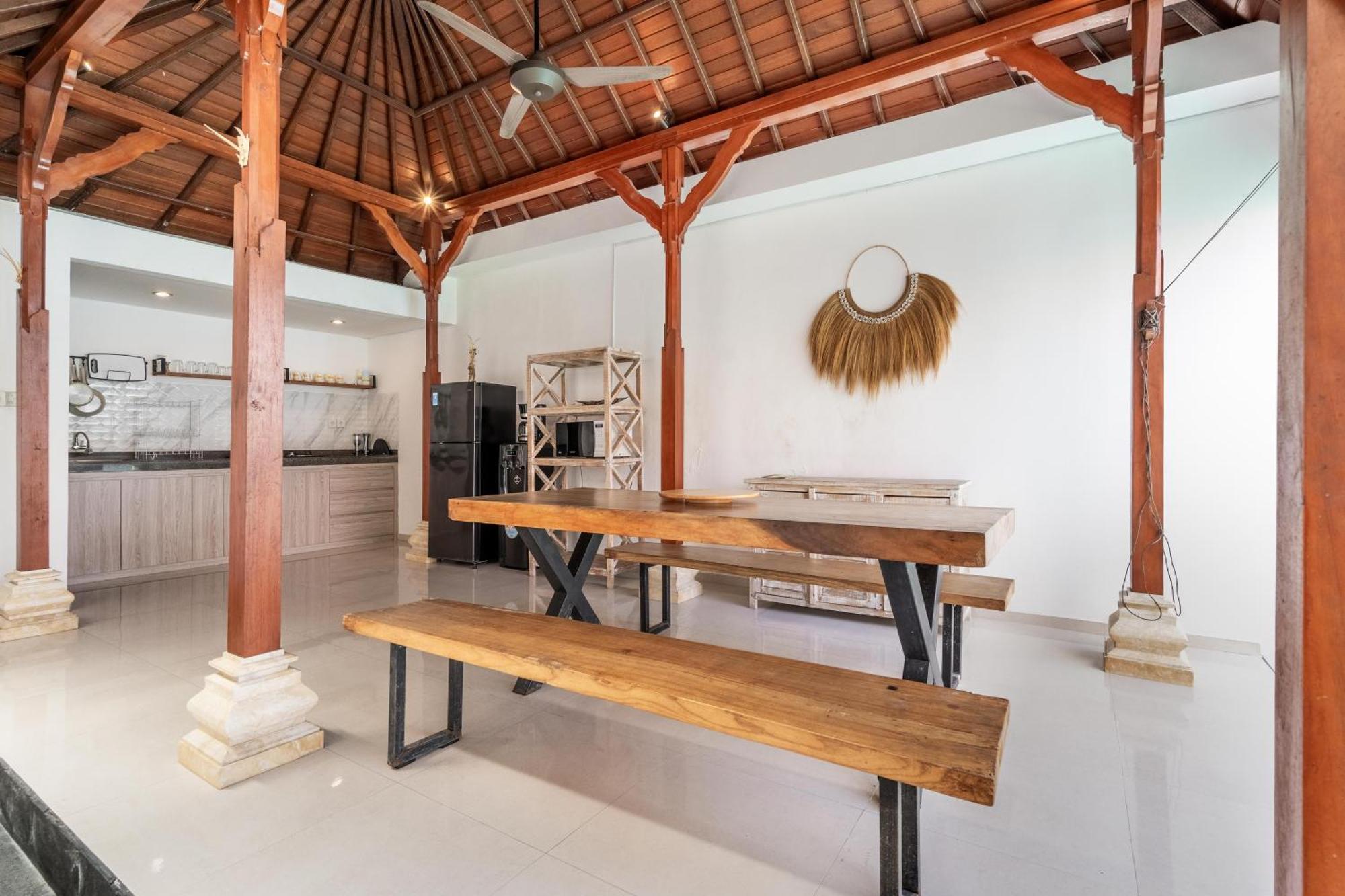 4-Bedroom Pool Villa Near Seminyak Center Zewnętrze zdjęcie